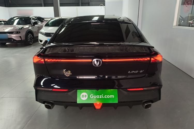 ChangAn UNI-V 2022 — 5