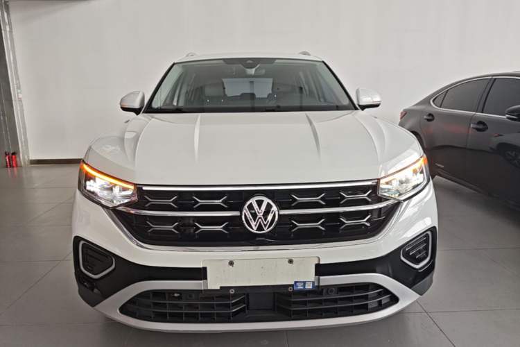 Volkswagen Tayron 2023 — 2