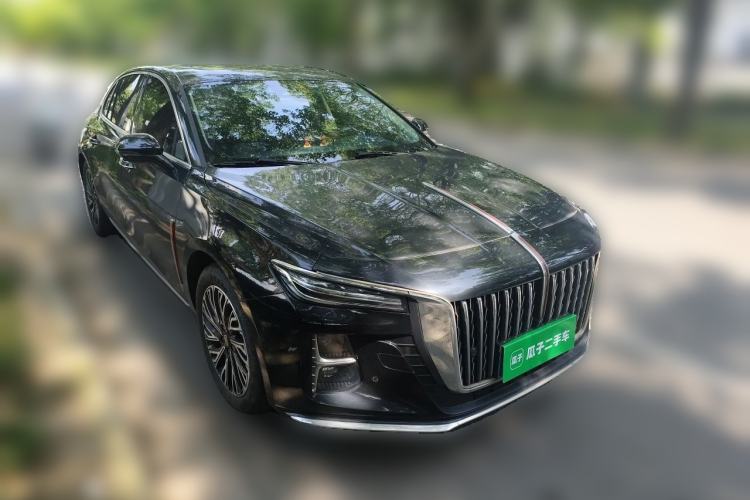 Hongqi H5 2024 — 3