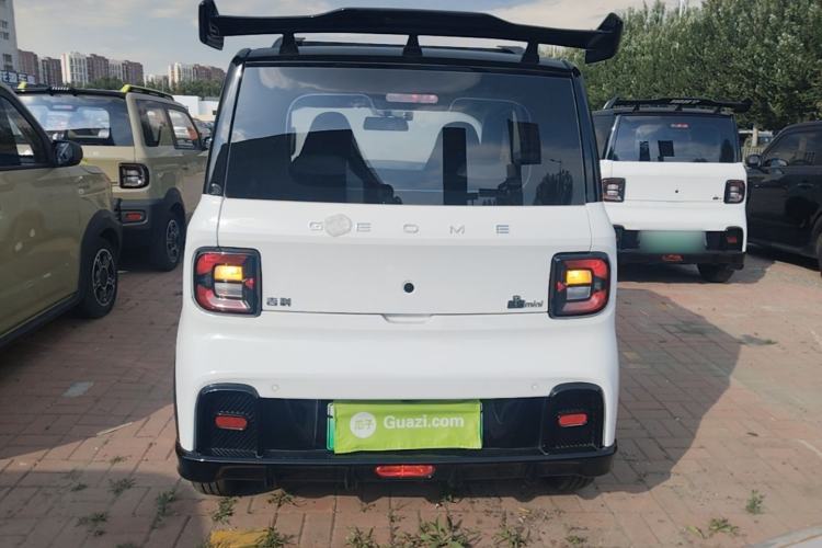 Geely Galaxy Panda 2025 — 5