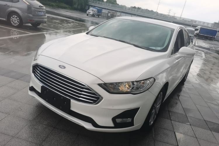 Ford Mondeo 2020 — фото 1