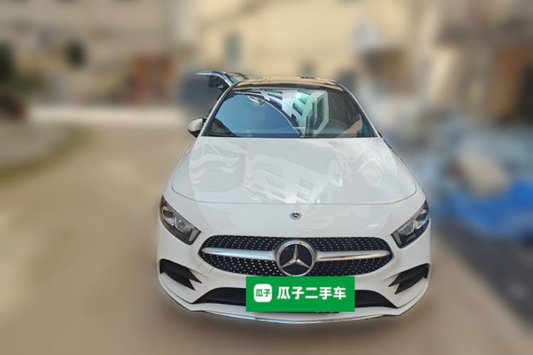 Mercedes-Benz A 200 L 2021 — фото 2