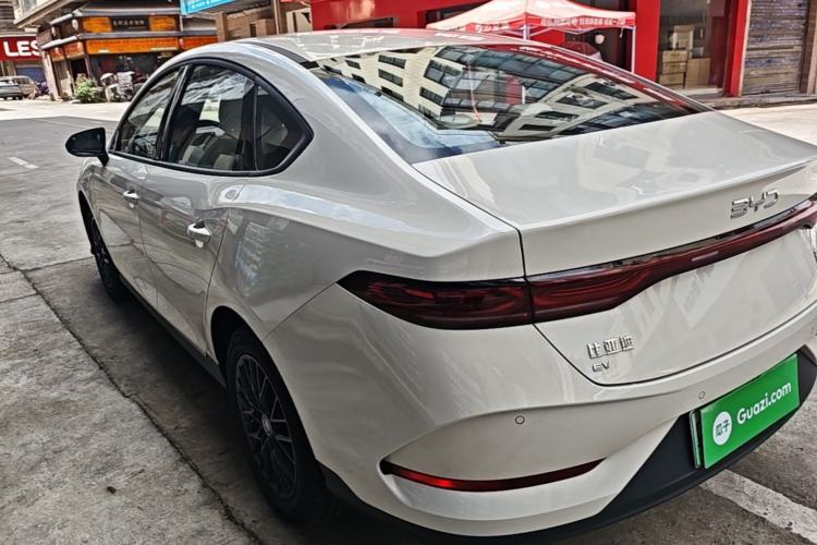 BYD Qin Plus 2025 — фото 4