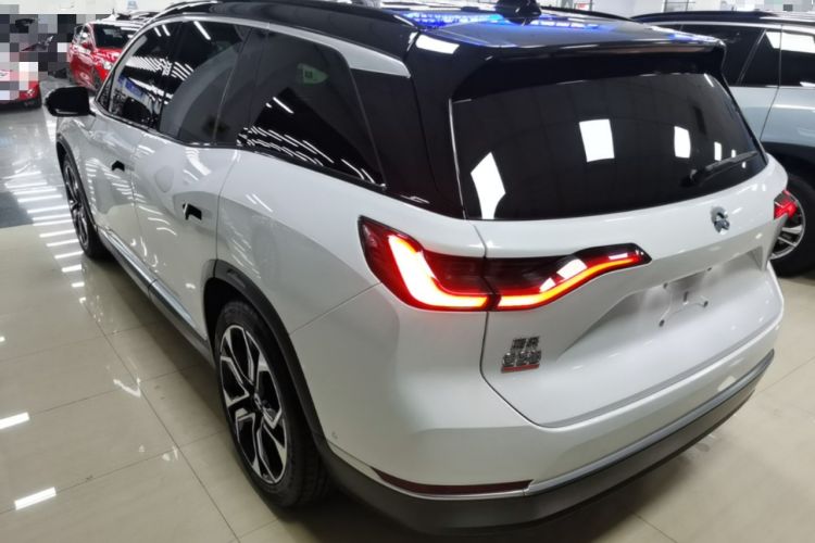 NIO ES8 2022 — 4
