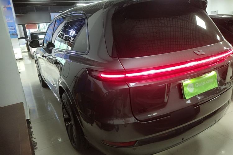 Li Auto L9 2022 — 4