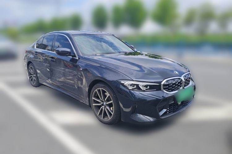 BMW 325i 2025 — фото 3