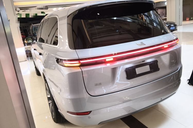 Li Auto L9 2024 — 4