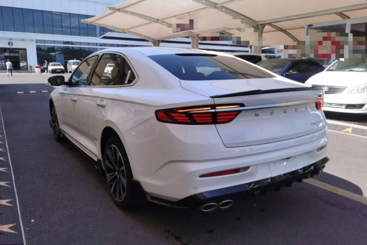 Geely Preface 2025 — 4