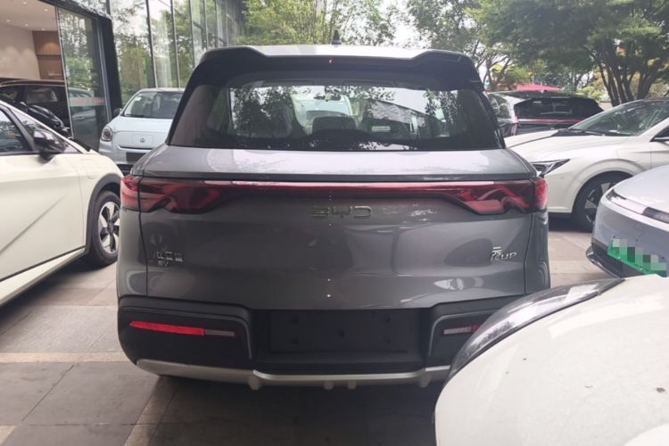 BYD Yuan UP 2025 — 5