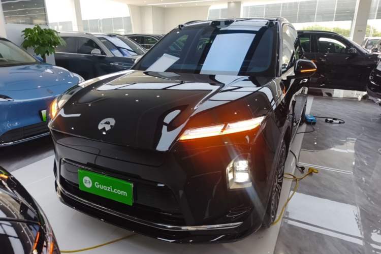 NIO ES8 2026 — 2