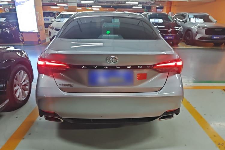 Toyota Avalon 2019 — 5