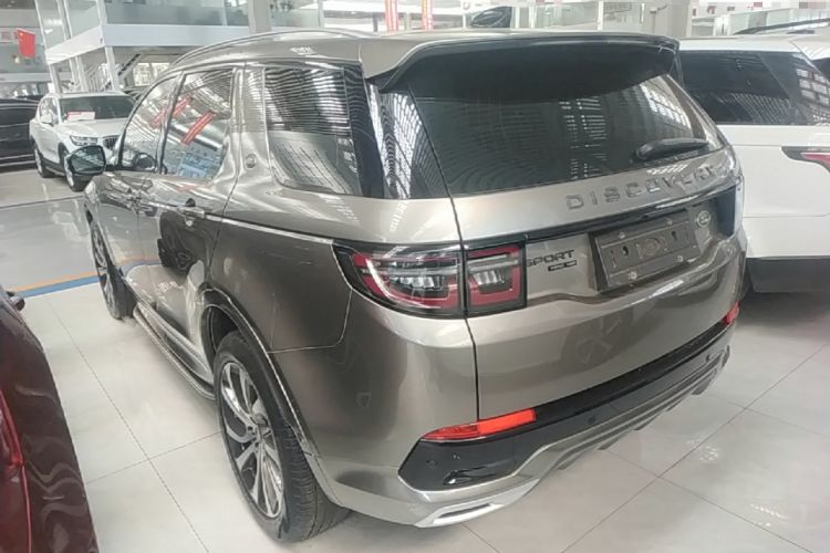 Land Rover Discovery Sport 2021 — 4