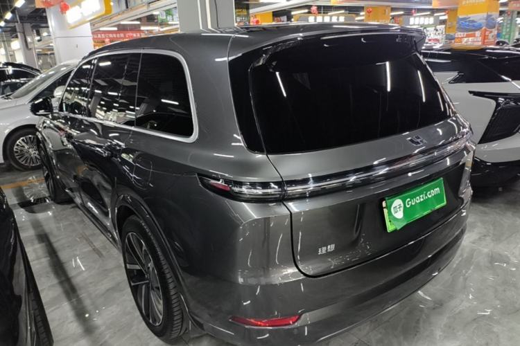 Li Auto L9 2022 — 4