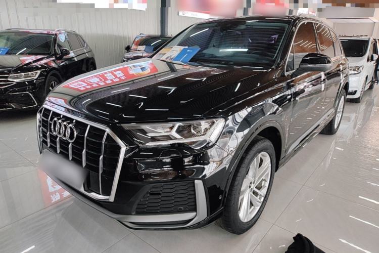 Audi q7 2022 — фото 1