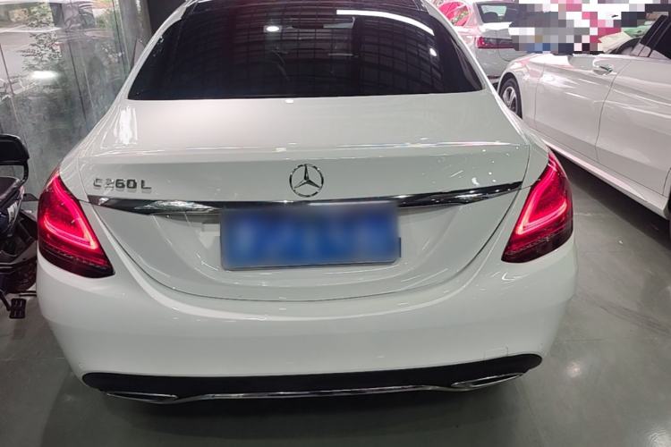 Mercedes-Benz C 260 L 2020 — 5