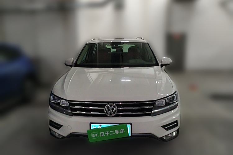 Volkswagen Tiguan L 2020 — фото 2
