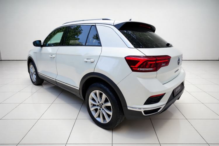 Volkswagen T-ROC 2022 — 4