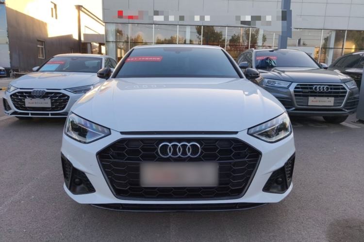 Audi A4 2024 — 2