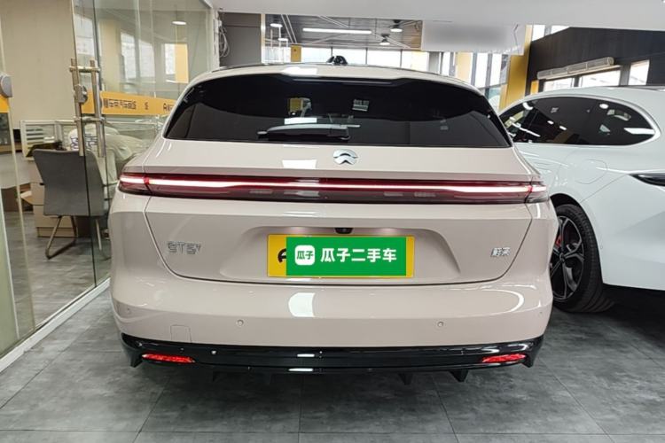 NIO ET5T 2025 — 5