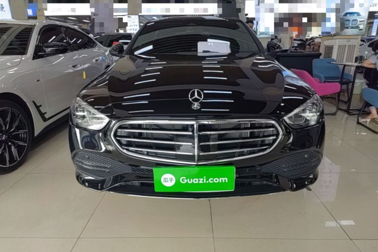 Mercedes-Benz C 260 L 2025 — 2
