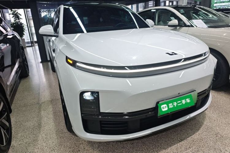 Li Auto L7 2023 — 3