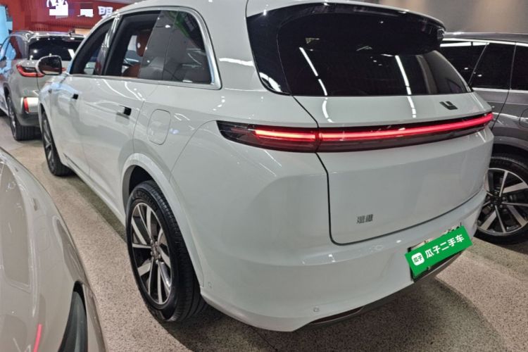 Li Auto L7 2023 — 4