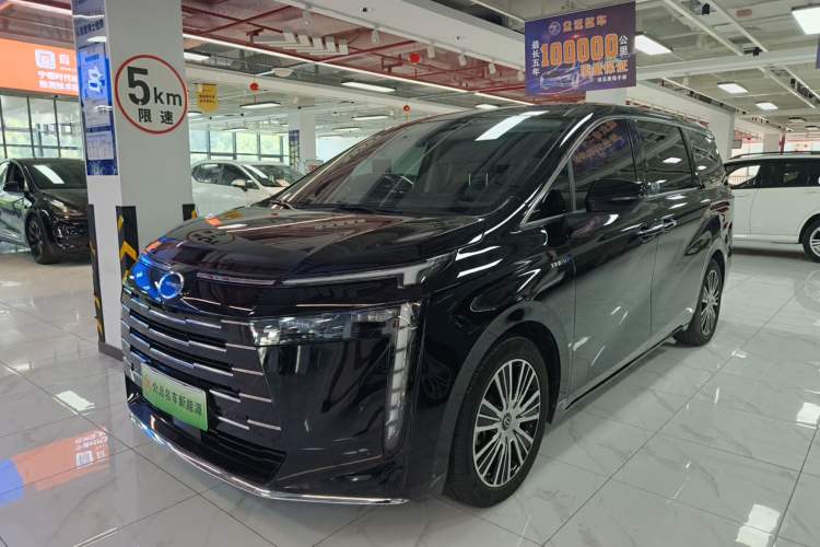 GAC Trumpchi trumpchi e8 new energy 2025 — фото 1
