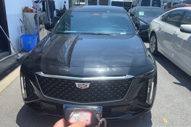 Cadillac CT6 2023 — 3