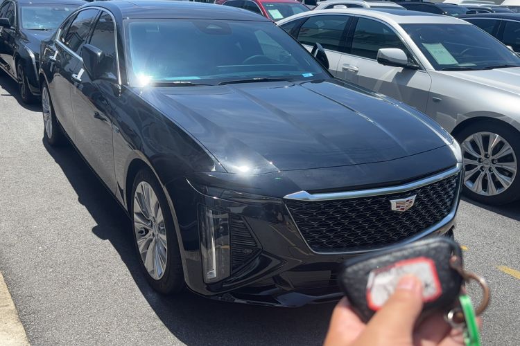 Cadillac CT6 2023 — 4
