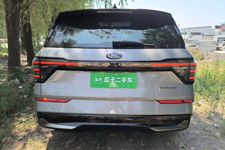 Ford Edge 2023 — 5
