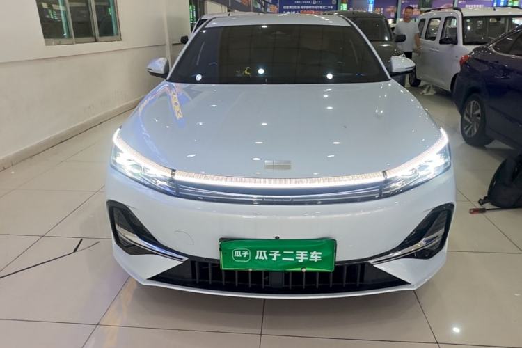 Geely Galaxy A7 2025 — фото 2