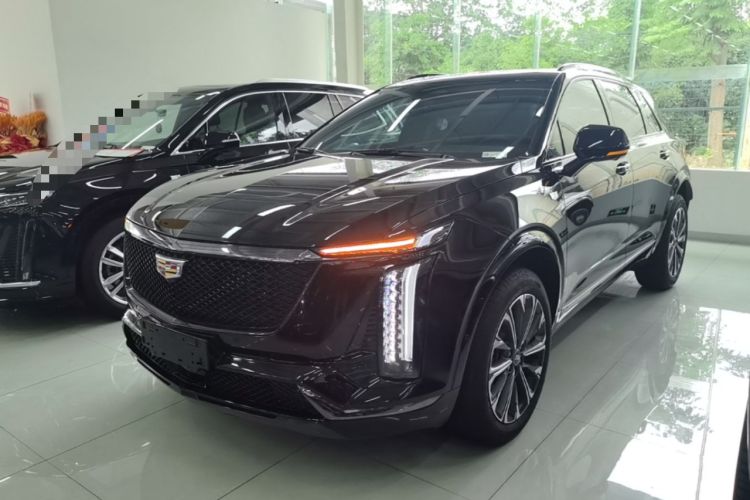 Cadillac XT5 2025 — фото 1