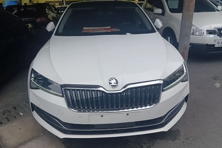 Skoda Superb 2021 — 2