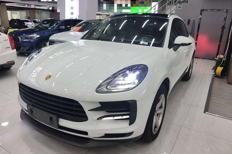Porsche Macan 2020 — фото 1