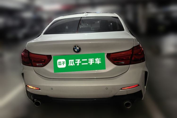 BMW 120i 2020 — фото 3