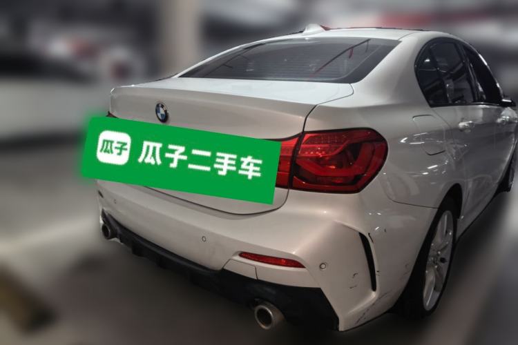 BMW 120i 2020 — фото 4