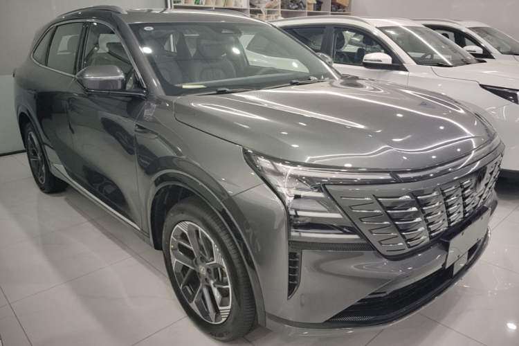 ChangAn CS75 PLUS 2025 — фото 3