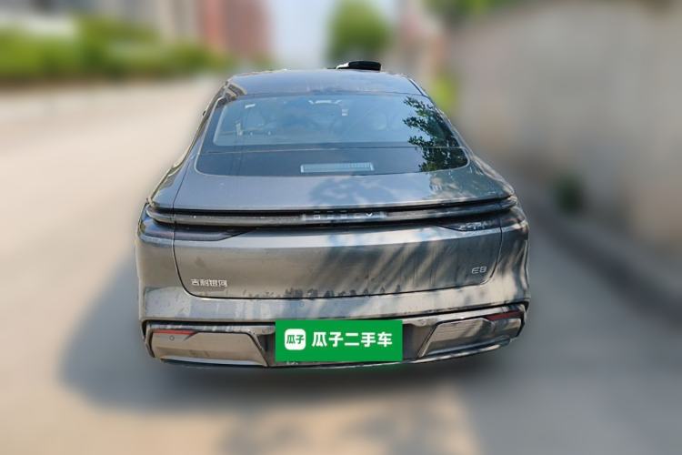 Geely Galaxy galaxy e8 2024 — фото 3