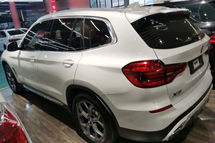 BMW X3 2020 — фото 4