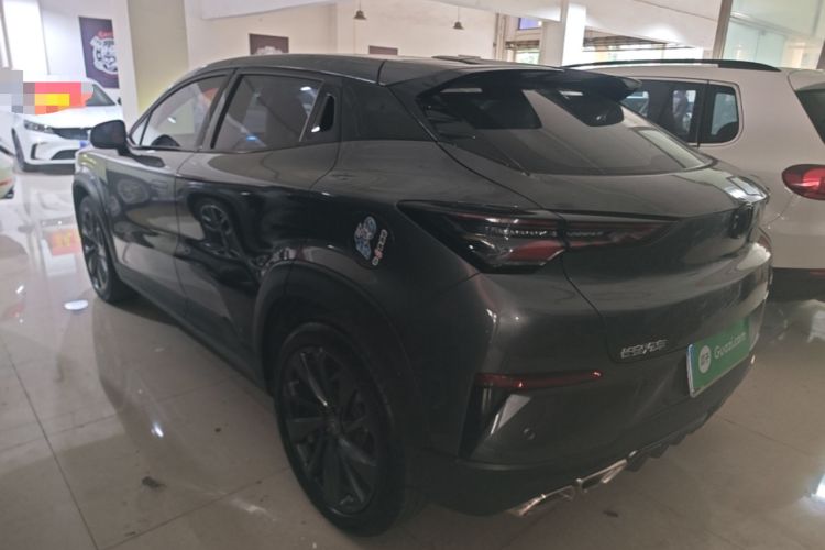 ChangAn UNI-T 2020 — 4