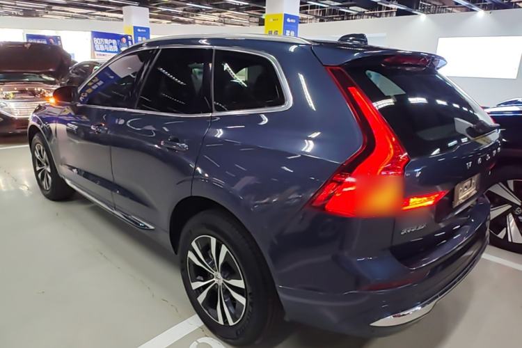 Volvo XC60 2024 — фото 4