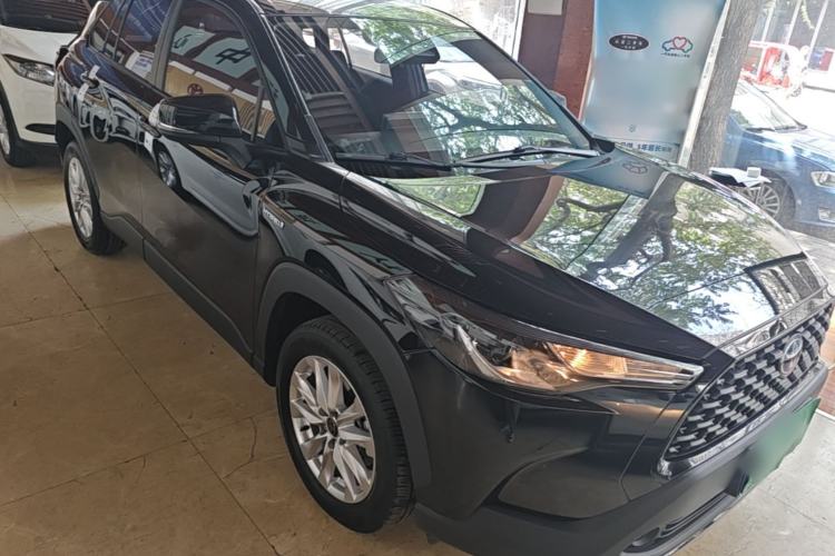 Toyota Corolla Cross 2023 — 3