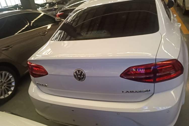 Volkswagen Lamando 2021 — 5