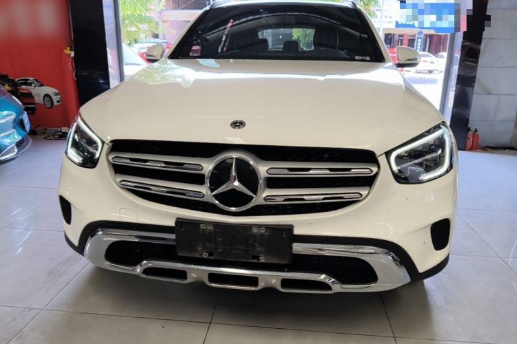 Mercedes-Benz GLC 260 L 2020 — фото 2