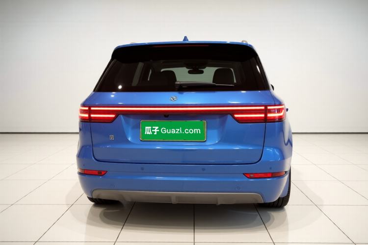 Li Auto ONE 2021 — 5