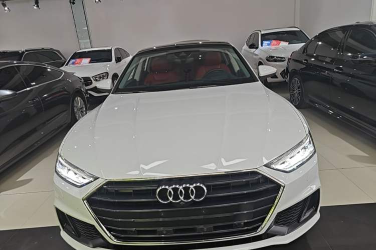 Audi A7 2023 — 2