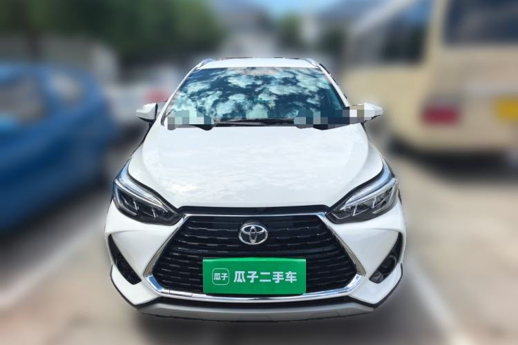 Toyota Yaris 2021 — 2