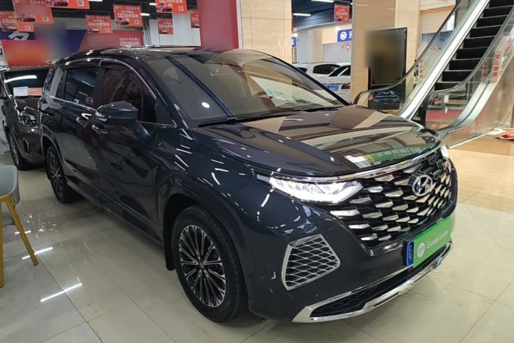Hyundai Custo 2024 — 3