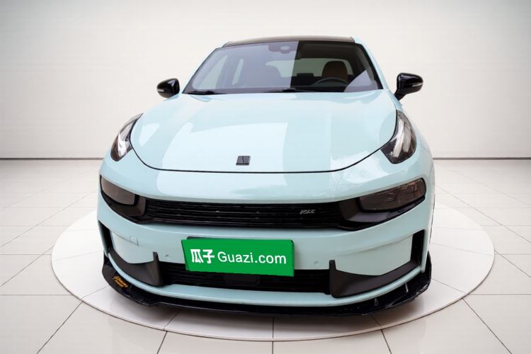 Lynk & Co 03 2020 — 2