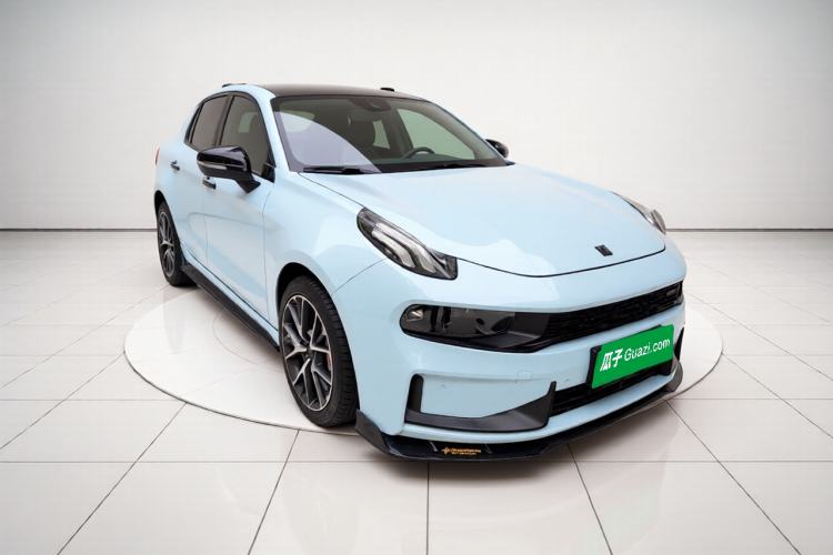 Lynk & Co 03 2020 — 3